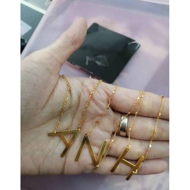 Kalung huruf A N S H  HWT GOLD kadar 375