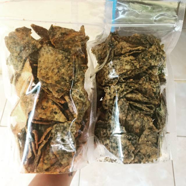 

keripik daun singkong