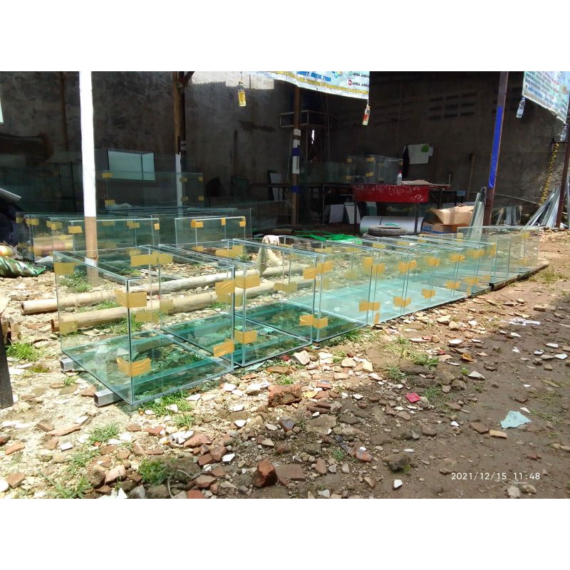 AQUARIUM 60X40X40 DASAR 8MM KELILING 5MM