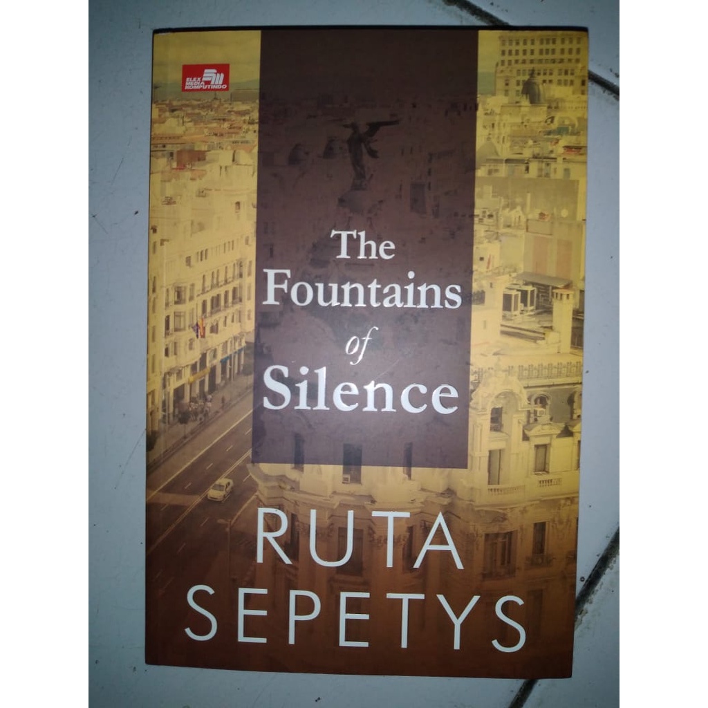 Preloved Novel The Fountain of Silence - Ruta Sepetys