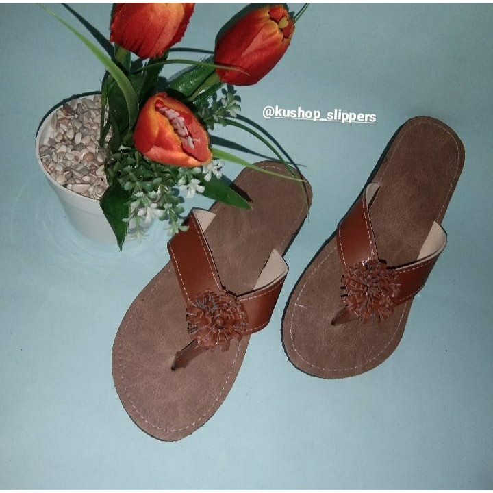 sandal wanita/Bunga-Bunga