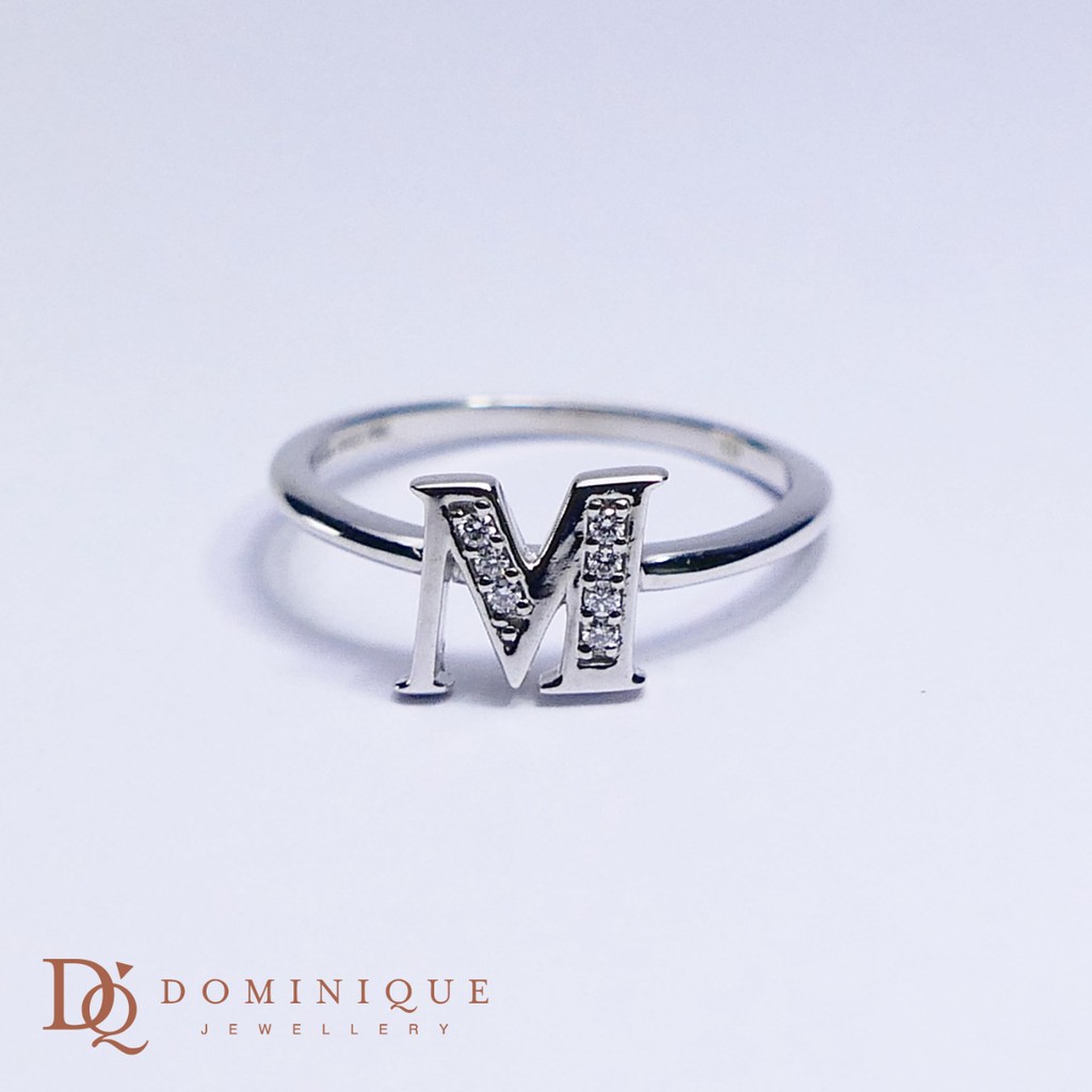 

Dominique Jewellery - Ladies Ring Diamond Alphabeth M