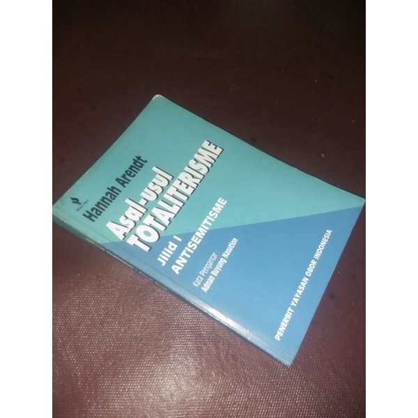 ASAL USUL TOTALITERISME