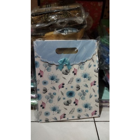 

tas kertas motif bunga