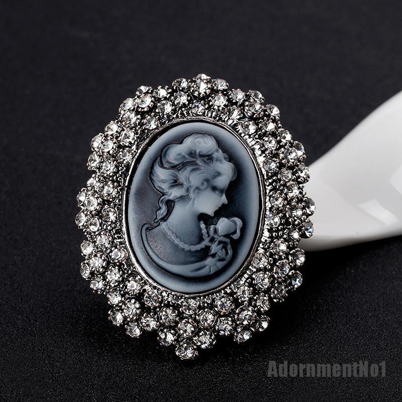 (Adornmentno1) 1pc Bros / Pin Gaya Victoria Motif Cameo Aksen Kristal Untuk Aksesoris Wanita / Pesta Pernikahan