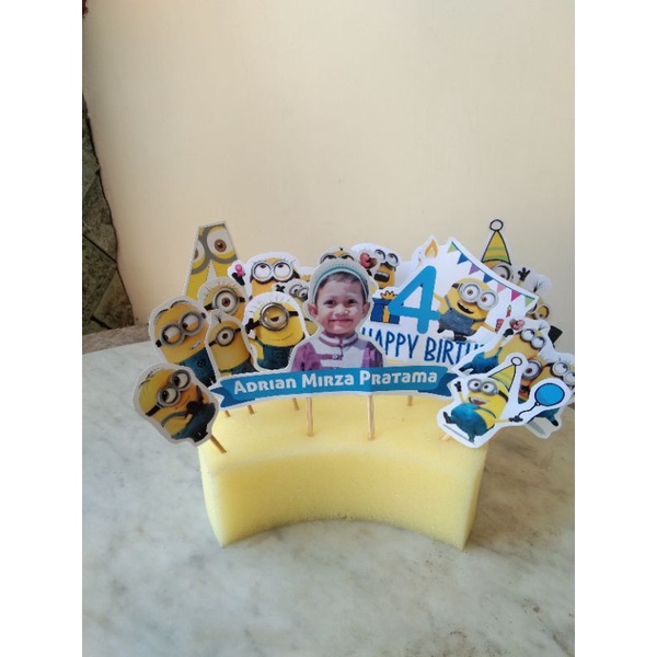 

topper cake minion, label snack ulang tahun minion, sticker ulang tahun minion custom design