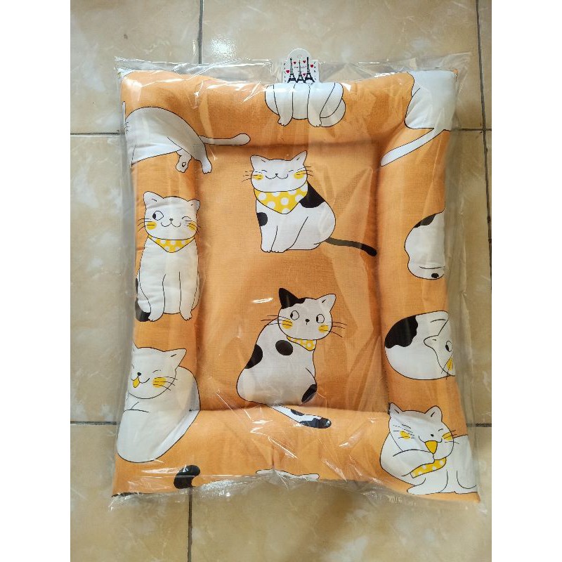 Kasur kucing Besar
