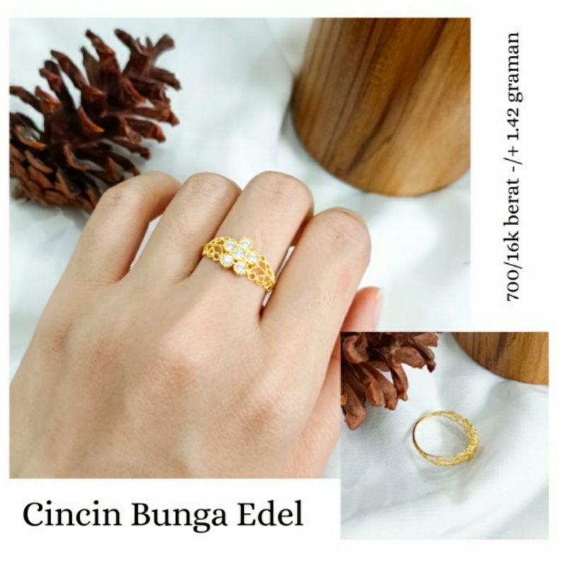 Cincin Emas asli model oval permata putih