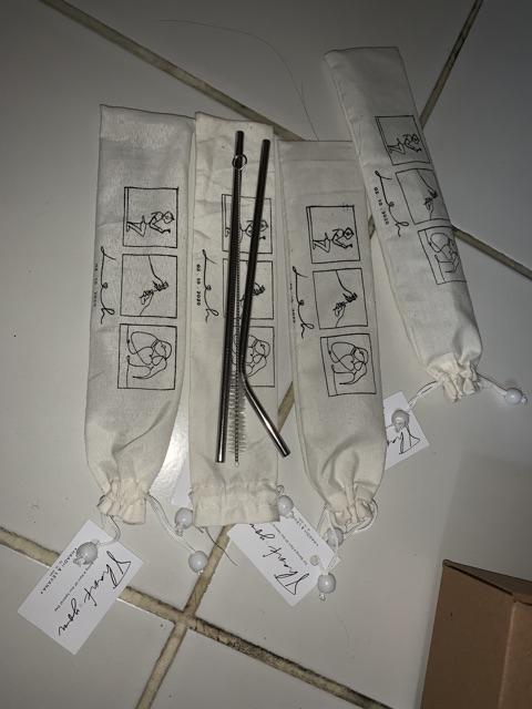 Souvenir Sedotan Stainless Set