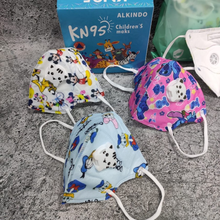 PROMO MASKER ANAK KN95 MOTIF ALKINDO KIDS RESPIRATOR VALVE CAT EARLOOP BOX 5-13 TH
