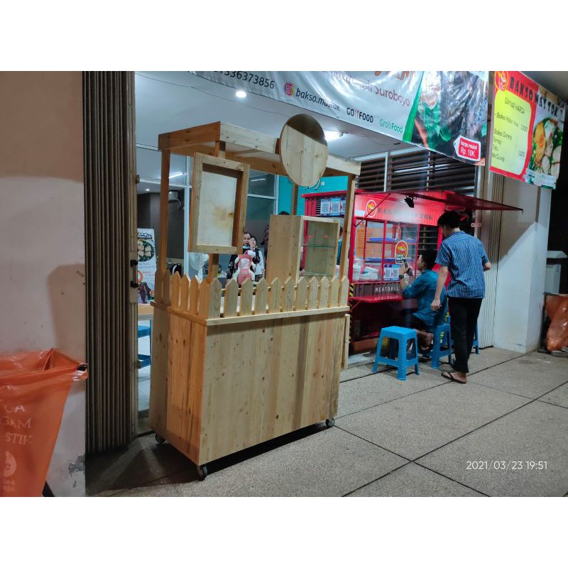 gerobak dimsum , gerobak thai tea , gerobak minuman