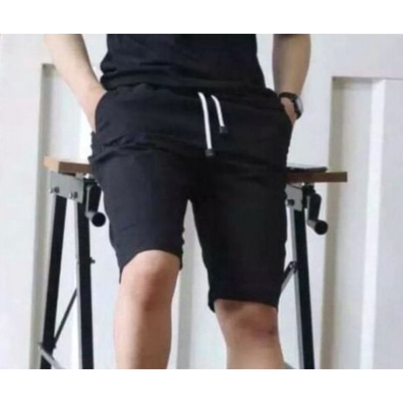 CELANA PENDEK PRIA DISTRO - CELANA KOLOR PENDEK DISTRO - CELANA PENDEK BAHAN MELAR - CELANA PENDEK O