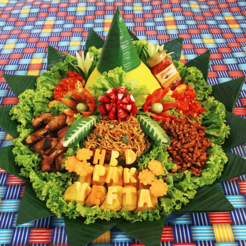 

TUMPENG KOMPLIT ISI 10 PORSI