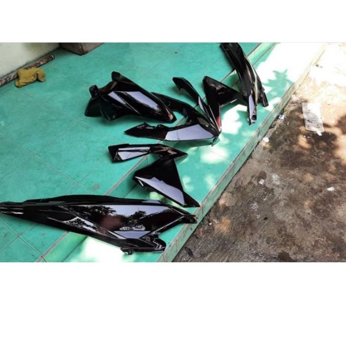 Berkualitas Cat motor dan mobil warna hitam bunglon merah