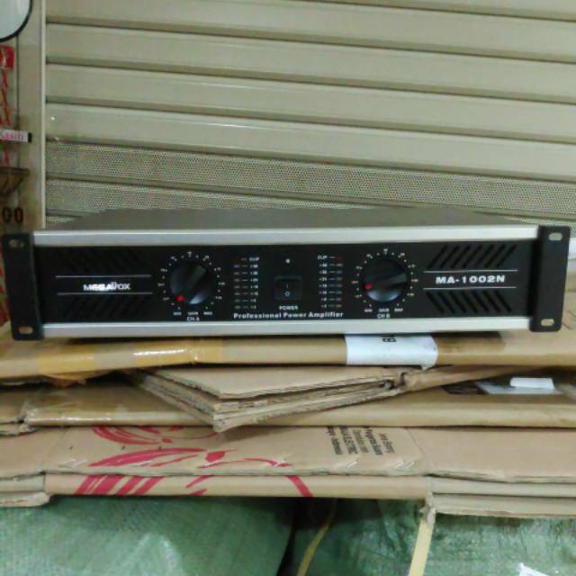 (peti kayu) MEGAVOX MA1002 N POWER AMPLIFIER. MA 1002N / MA1002