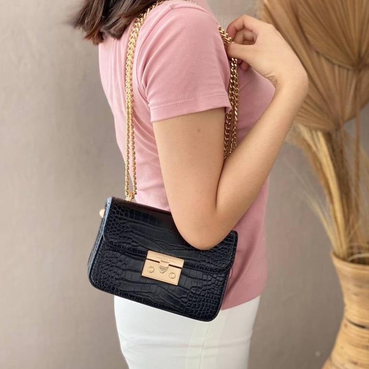 Lhm31au22ᴮ– TAS SELEMPANG WANITA CROCO IMPORT/Tas Wanita CK Croco - Effect Boxy Premium