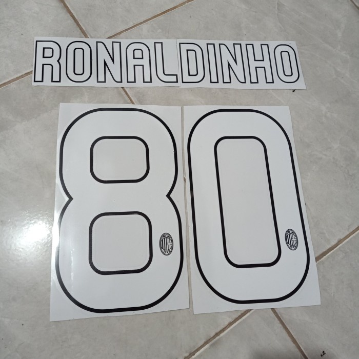 2006/07 RONALDINHO #80 AC Milan Nameset