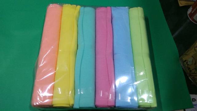 Bedong bayi Felicia Motif polos muda