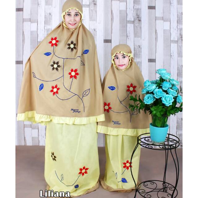 Mukena kembar ibu dan anak fathiya liliana kuning cokelat murah cantik dan istimewa bagus