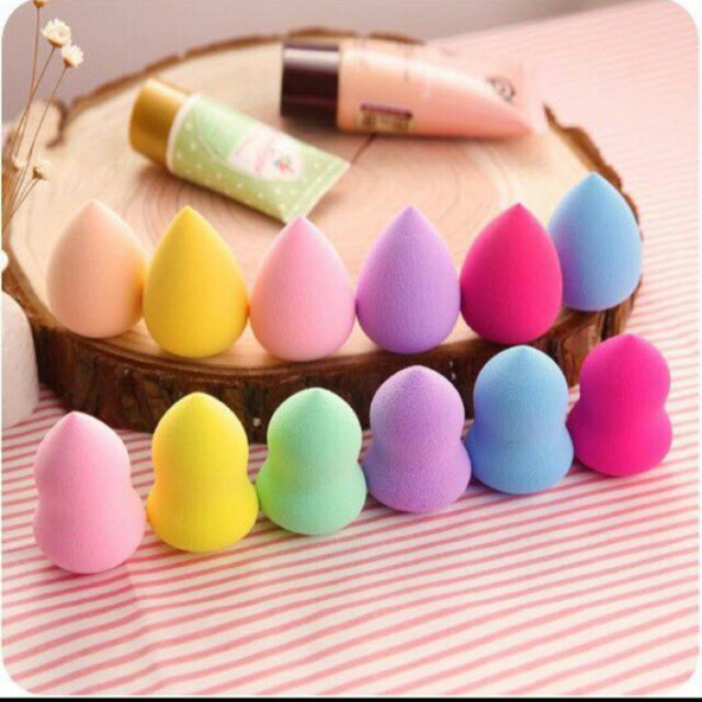 Spons Make Up Beauty Blender / Make Up Sponge / Spon Bedak untuk Wajah