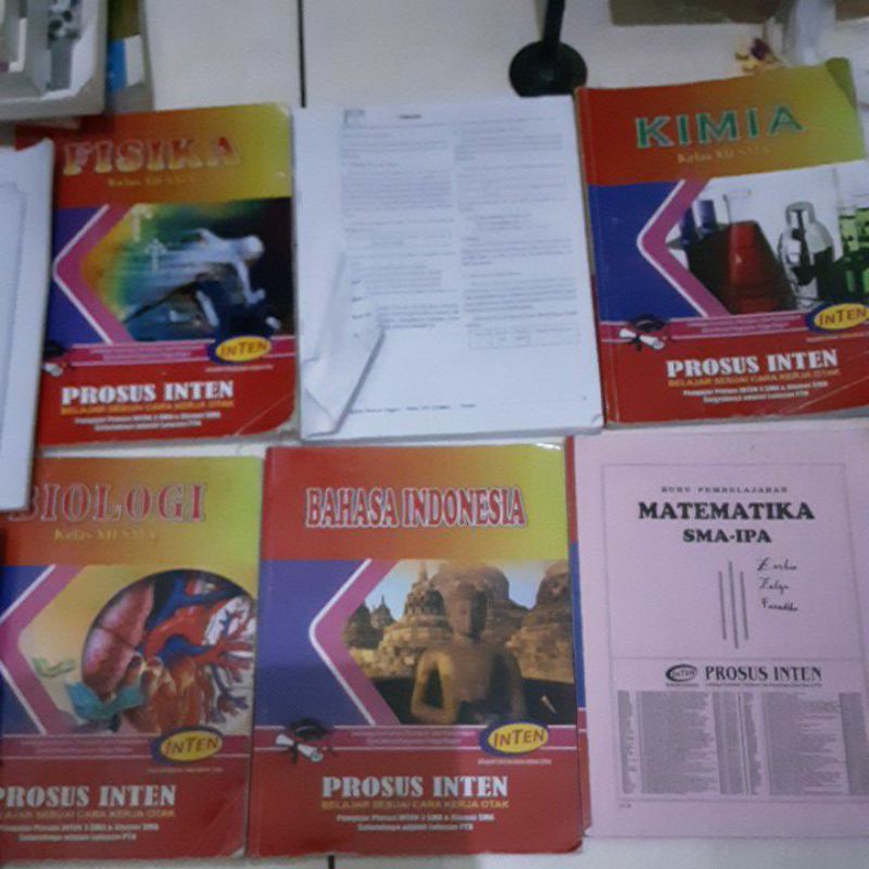 Buku bimbel Inten