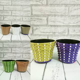 POT ANYAMAN ROTAN D10 vas anyam rotan bunga plastikk POT ANYAMAN ROTAN D10 vas anyam rotan bunga plastikk
