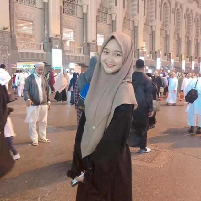 Kayla Khimar by Hijab Princess