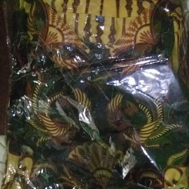Arthesian Kemeja Batik Pria Free Masker, Adrianne Batik Printing
