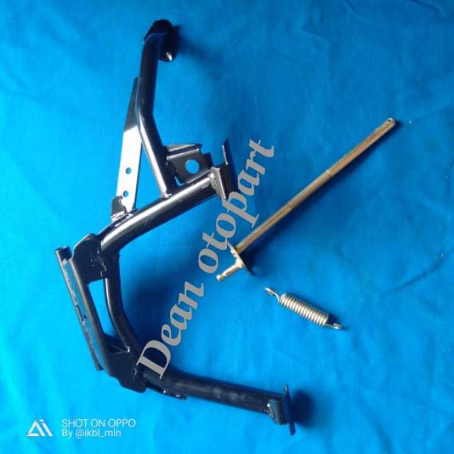 Standar 2 standar tengah Assy Vario 150 -125 LED dan Vario 125 old