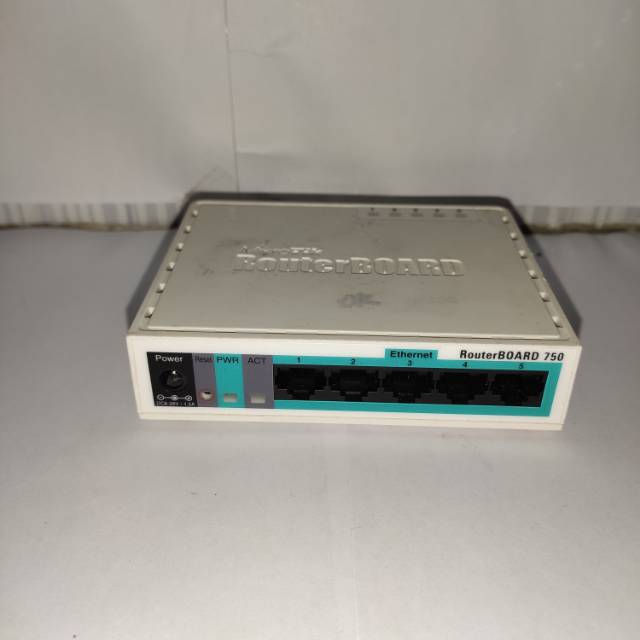 Mikrotik RB750