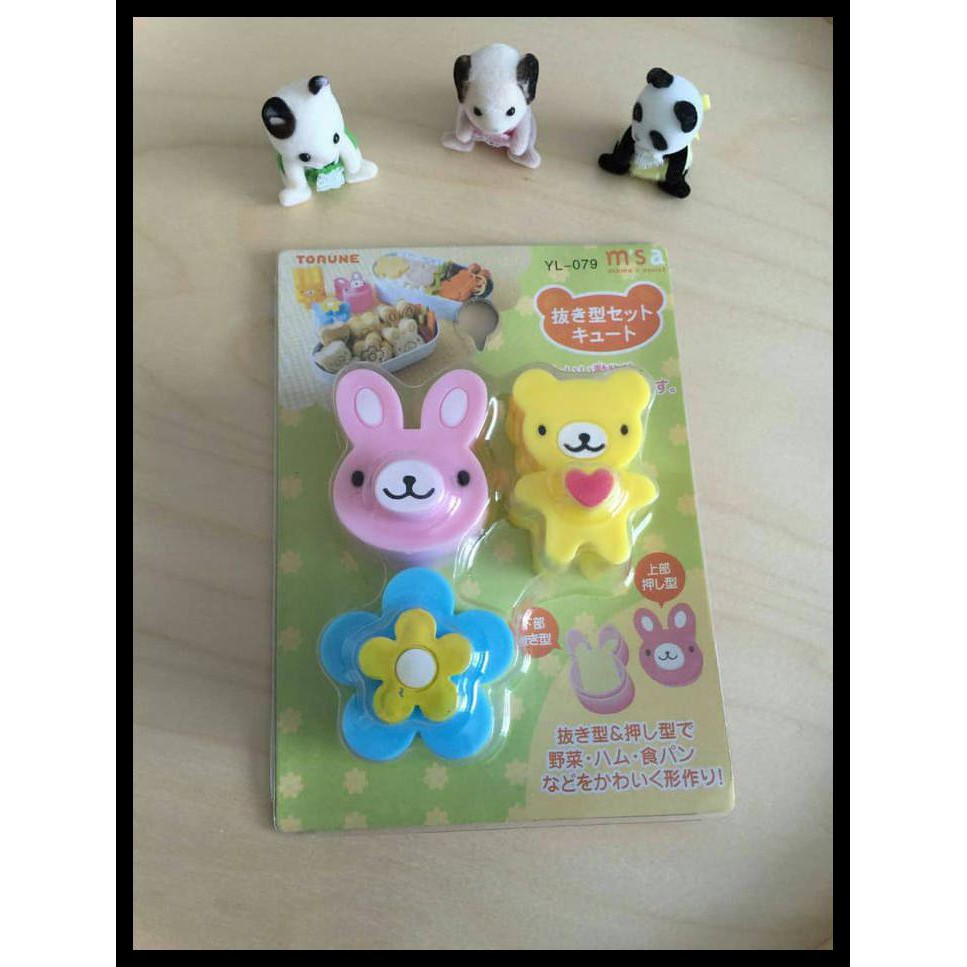 

oz1g bread cutter bunny, bear and flower 6a2m