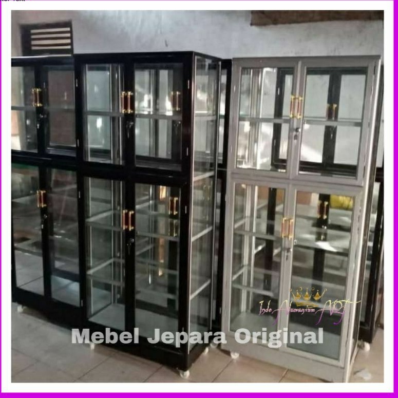 Lemari Display Pajangan Hias Lemari Kaca Bahan Aluminium