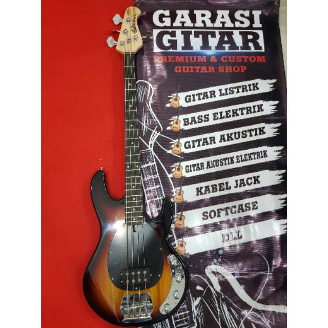 Gitar Bass elektrik/listrik Musicman Bandung