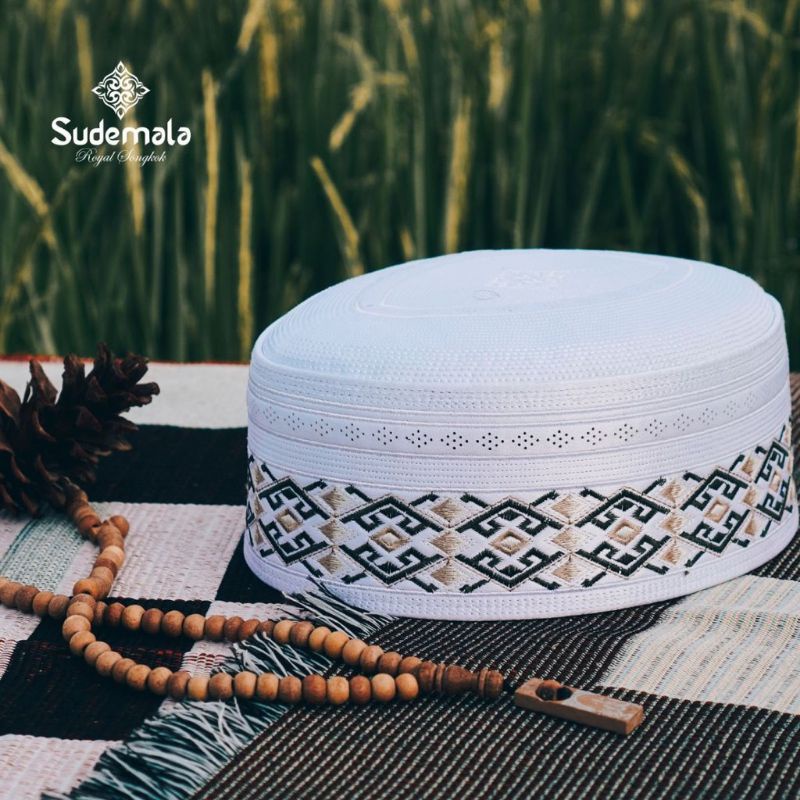 Peci Sudemala Songkok Sudemala / Songkok Haji Putih PB 3528W ( New Product )
