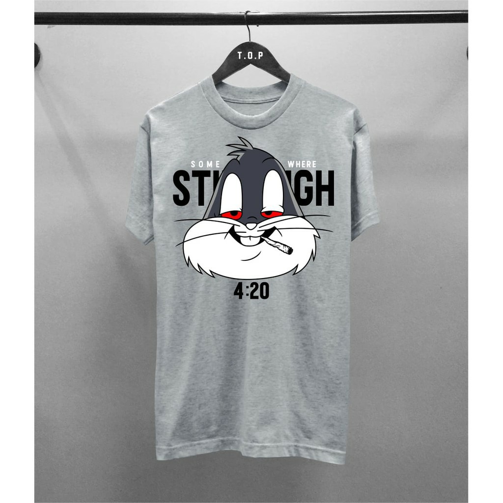 Kaos Distro Bugs Bunny T-Shirt Baju Distro Pria Wanita Kelinci Abu2 Lengan Pendek Slimfit
