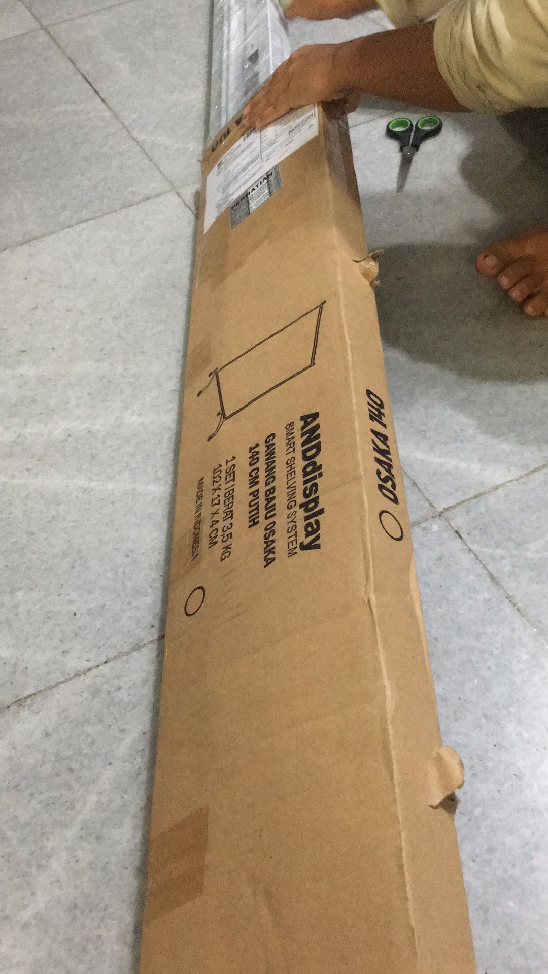 Gawang Osaka T.140cm Putih Beroda Gantungan Jemuran Gawangan Model Ikea