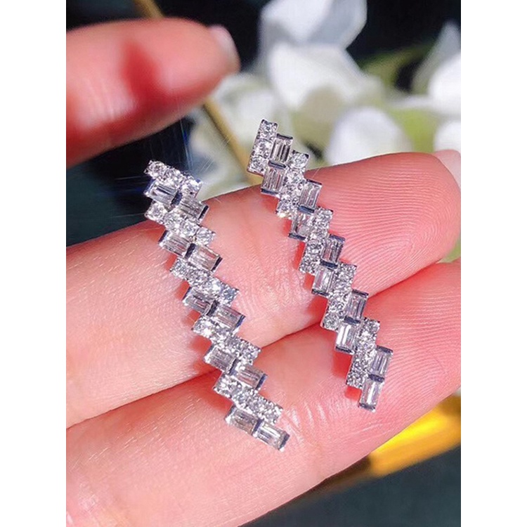 Anting Tusuk Gantung Panjang Wanita Desain Geometri Hias Kristal CZ Untuk Pesta Pernikahan