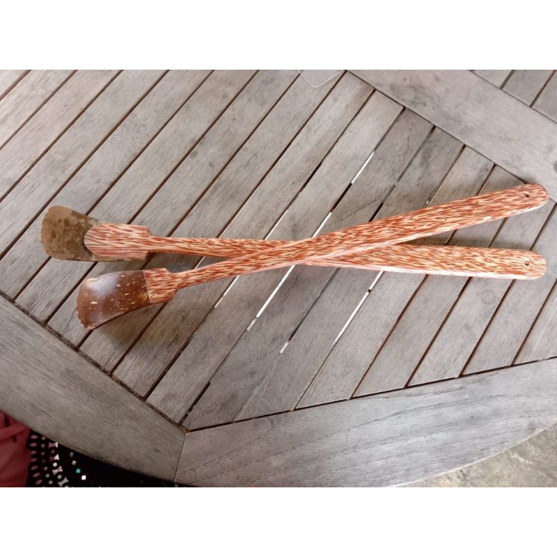 garukan punggung / garukan punggung glugu