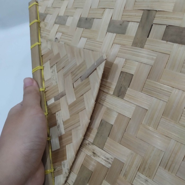 Kipas Sate Bahan Bambu dengan lipatan anak kipas Sedang DRAMASHOP