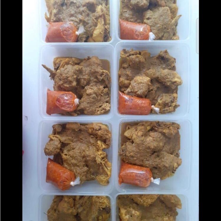 

Ayam Ungkep Lengkuas 1 ekor ayam