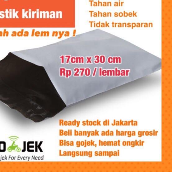 

Isi 100 kantong amplop plastik packing online shop polymailer 17x30 !