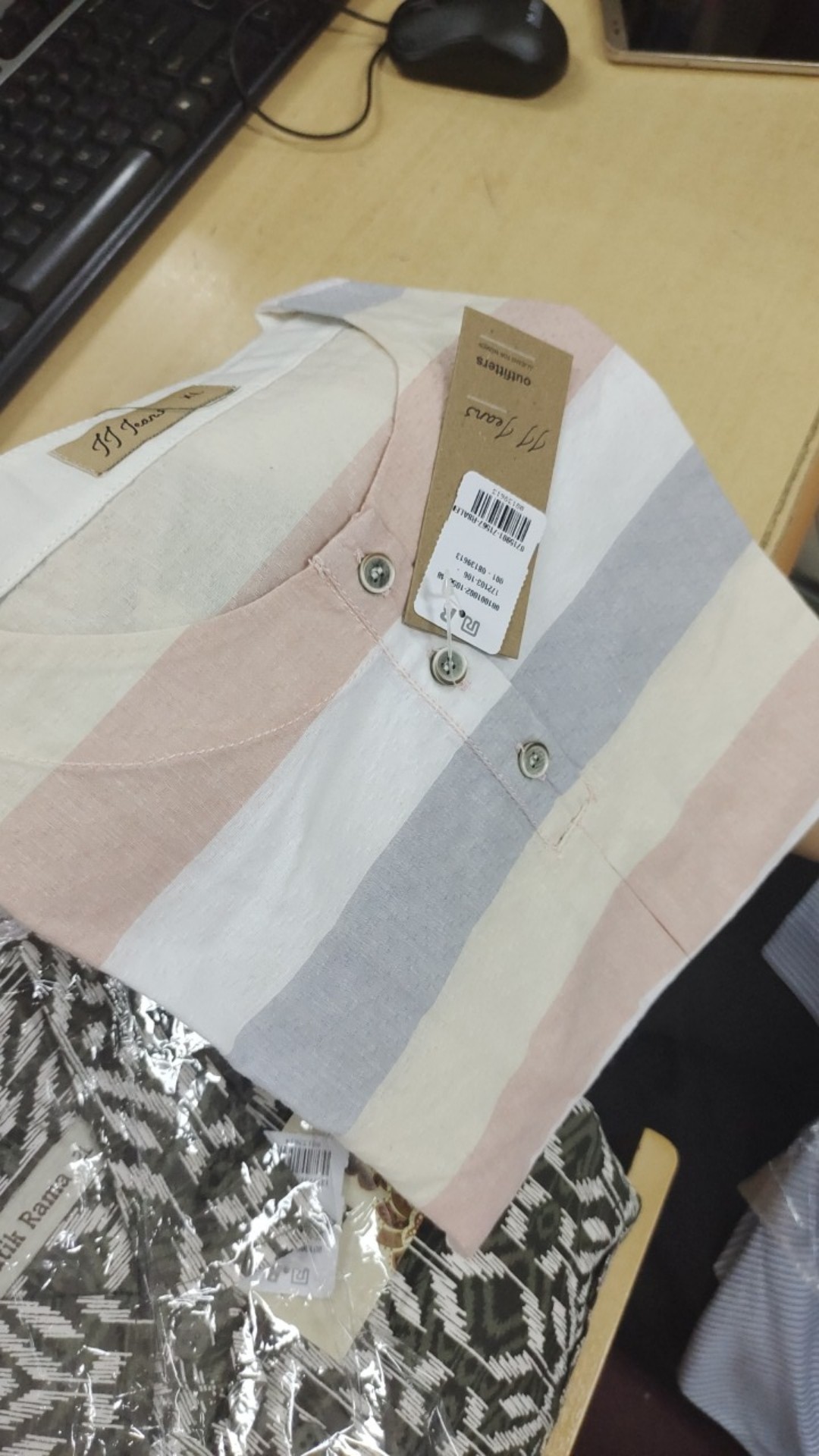 Ramayana - Kemeja Batik Pria Rama 1985