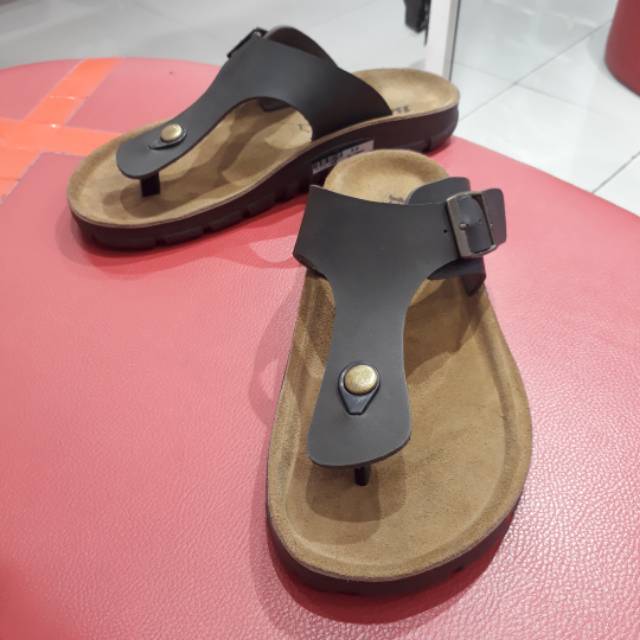 Sandal Jepit Pria Bata