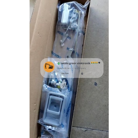 Door Lock Assy Kunci Kabin Operator KOBELCO SK200-8 SK 200-8