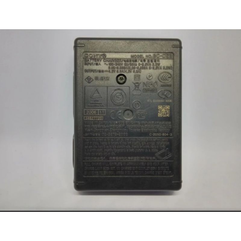 Charger Desktop Sony baterai Sony BC-CS3 Battery Charger for NP-BD1 NP-FD1 NP-FR1 NP-FT1 NP-FE1