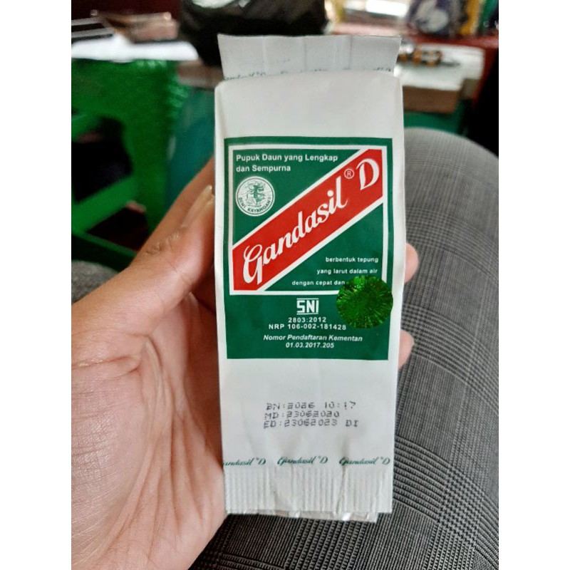 Pupuk Tanaman Hias/Gandasil D/Gandasil/Pupuk tanaman aglonema