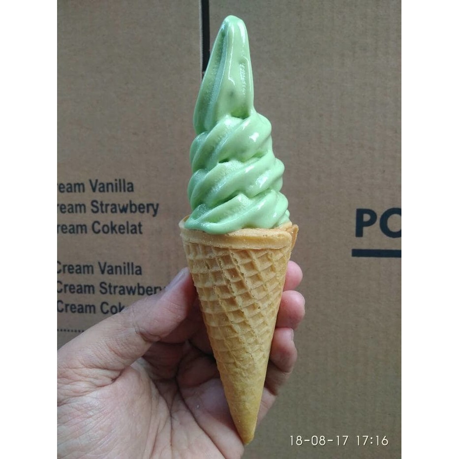 Cone Es Krim Cone Ice Cream 1 Dus Isi 700 Pcs Via GOJEK Shopee