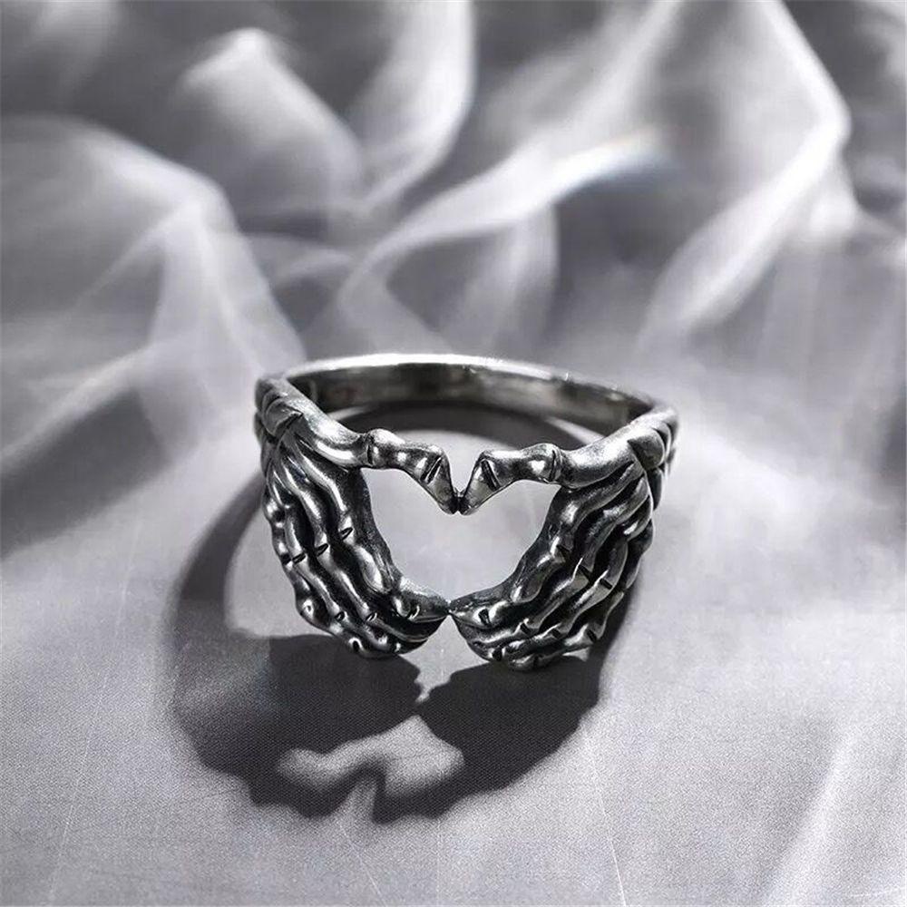 Top Skull Hand with Heart Rings Cincin Tengkorak Cincin Hip Hop Biker TOP