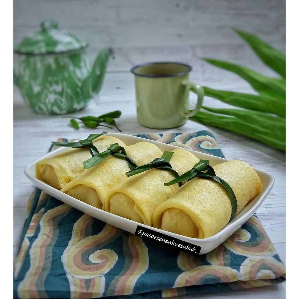 

Semar Mendem / Kue Subuh / Kue Basah / Jajanan Pasar Senen