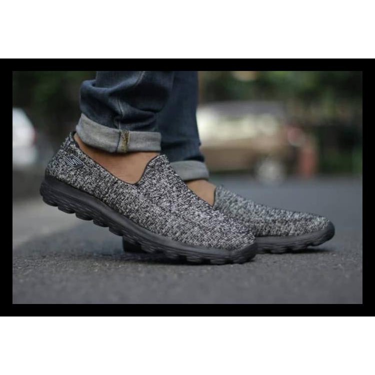 Best Seller Sepatu Sketcher Go Walk Pria Sepatu Sketcher Slip On Cuci Gudang